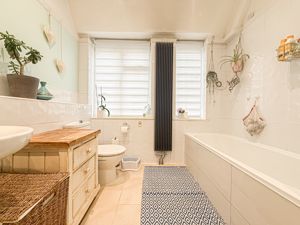 Photo 9- click for photo gallery